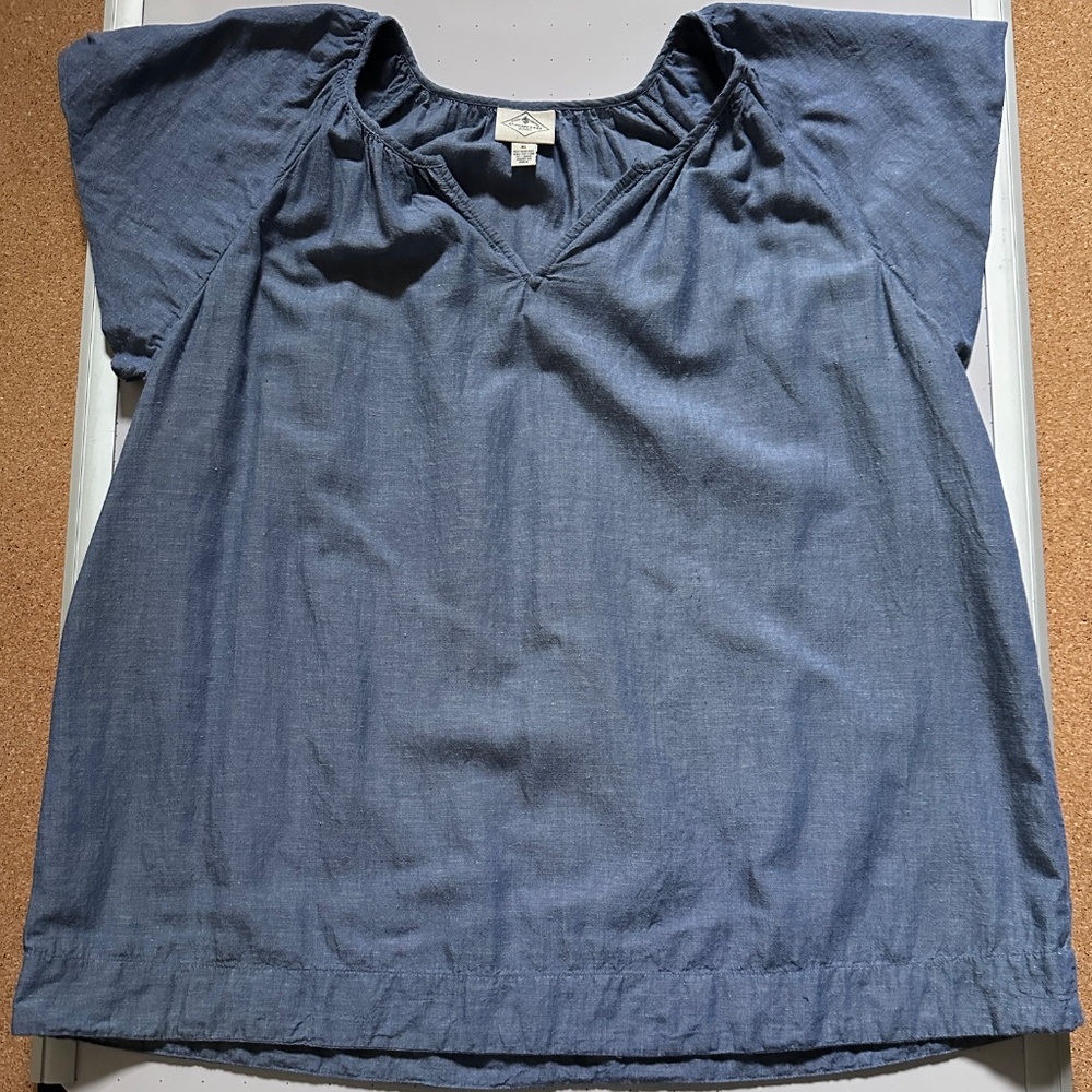 St. John's Bay Womens XL Top Flare Sleeves V-Neck Blue
